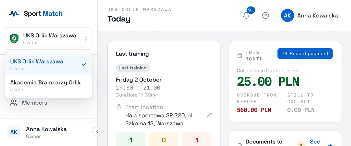 Sport Match screenshot: The list of your clubs, with your role in each.