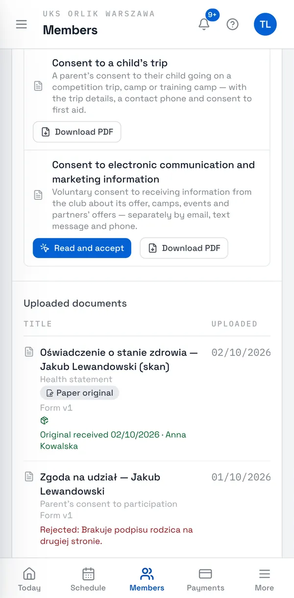 Sport Match screenshot: A rejected document with its reason, and the list of required documents.