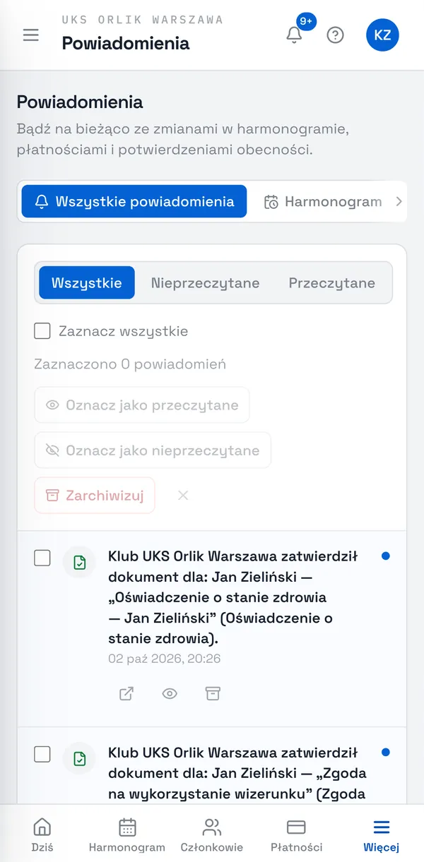 Zrzut ekranu Sport Match: Wybierz Pokaż wszystkie, żeby otworzyć stronę Powiadomienia. Karty u góry filtrują według tematu (Harmonogram, Płatności, Potwierdzenia, Dokumenty), a przełącznik Wszystkie / Nieprzeczytane / Przeczytane — według stanu.