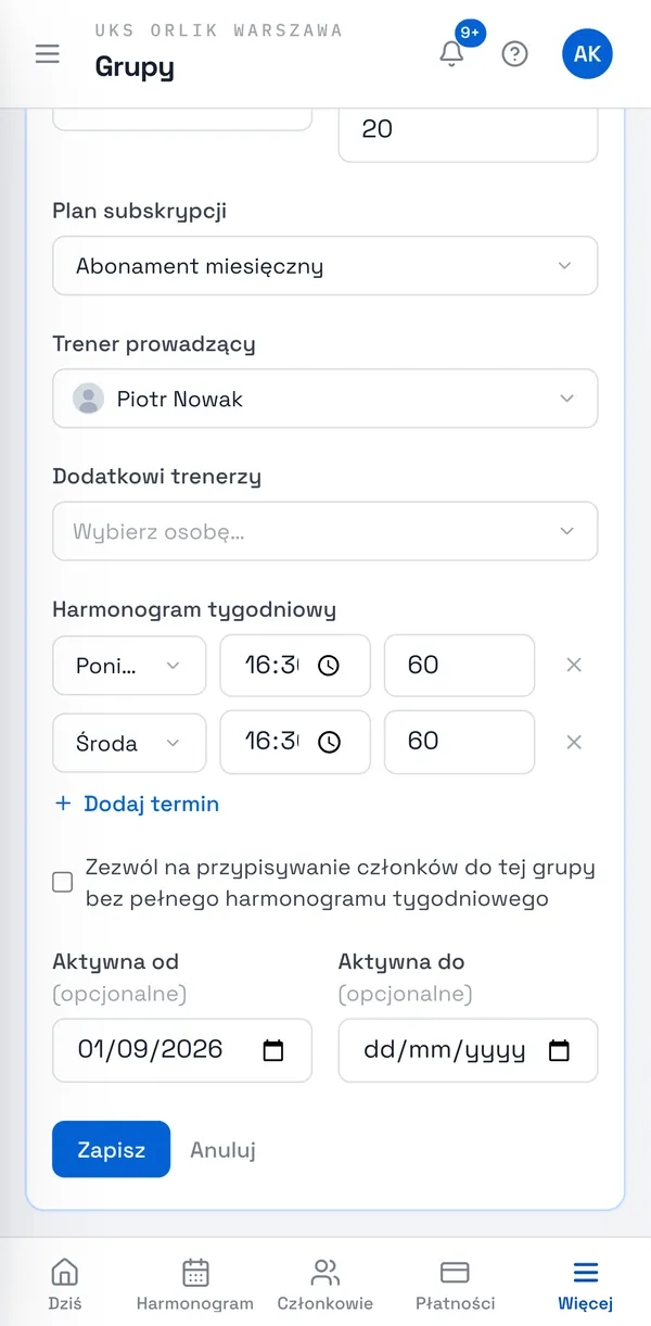 Zrzut ekranu Sport Match: W Harmonogramie tygodniowym wybierz Dodaj termin i ustaw dzień, godzinę i czas trwania (w minutach) każdego treningu. Krzyżyk usuwa termin.