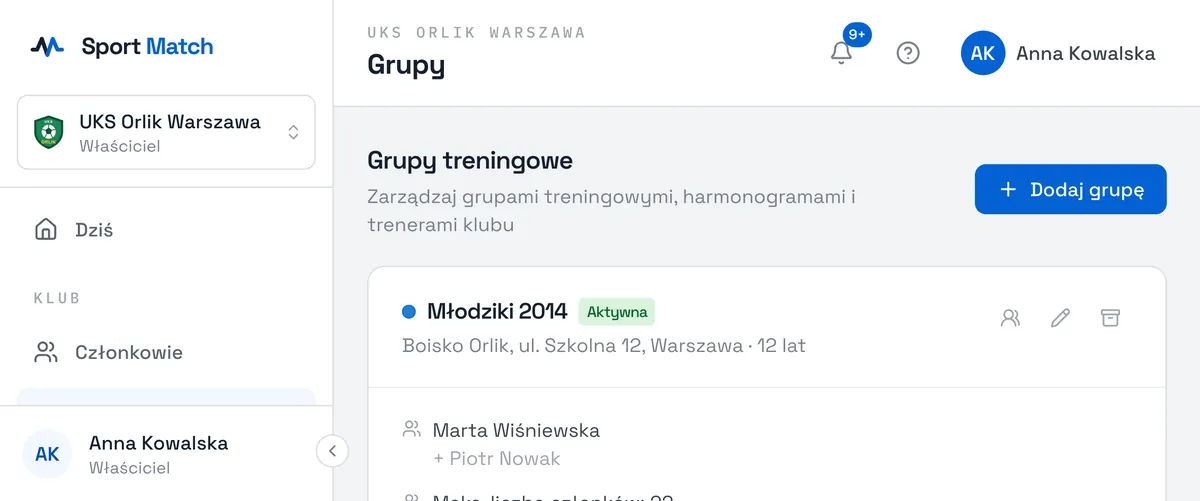 Zrzut ekranu Sport Match: Wybierz Dodaj grupę. Aby zmienić istniejącą grupę, wybierz ołówek Edytuj na jej karcie.