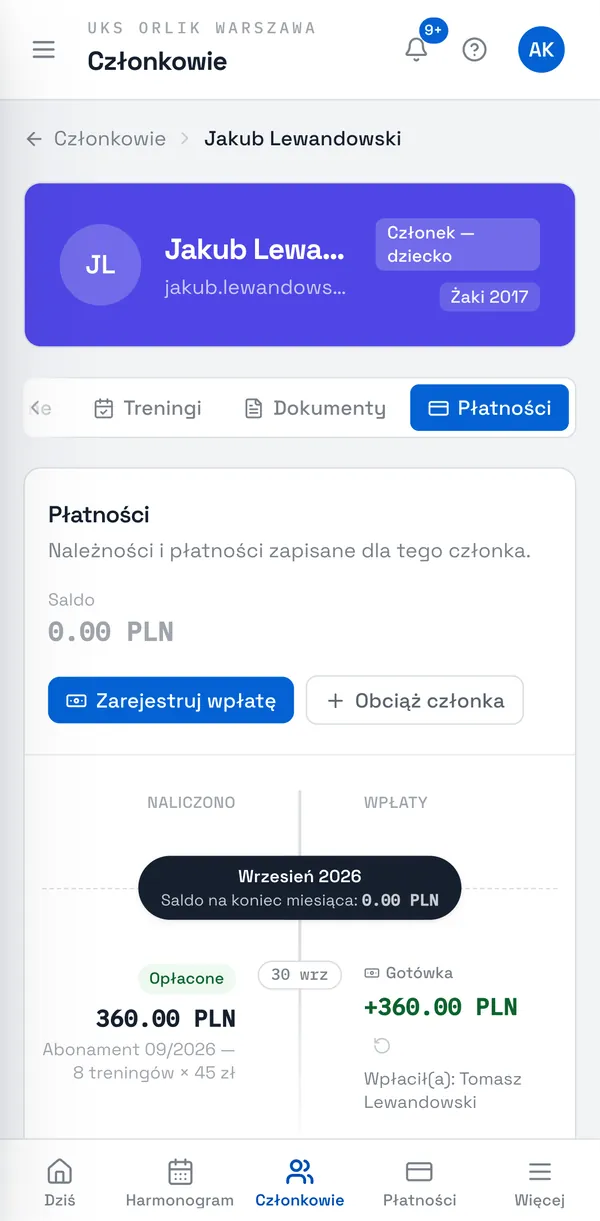 Zrzut ekranu Sport Match: Otwórz zakładkę Płatności członka. Przy ręcznie zarejestrowanej wpłacie kliknij ikonę strzałki Cofnij tę wpłatę i potwierdź.